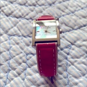 listing-status-banner